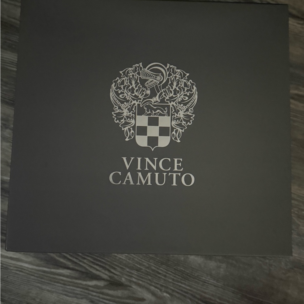 Vince Camuto Cafe Suede Box